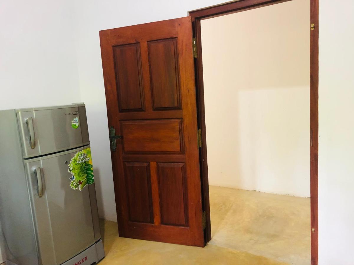 Jungle View Guesthouse Унаватуна Екстериор снимка